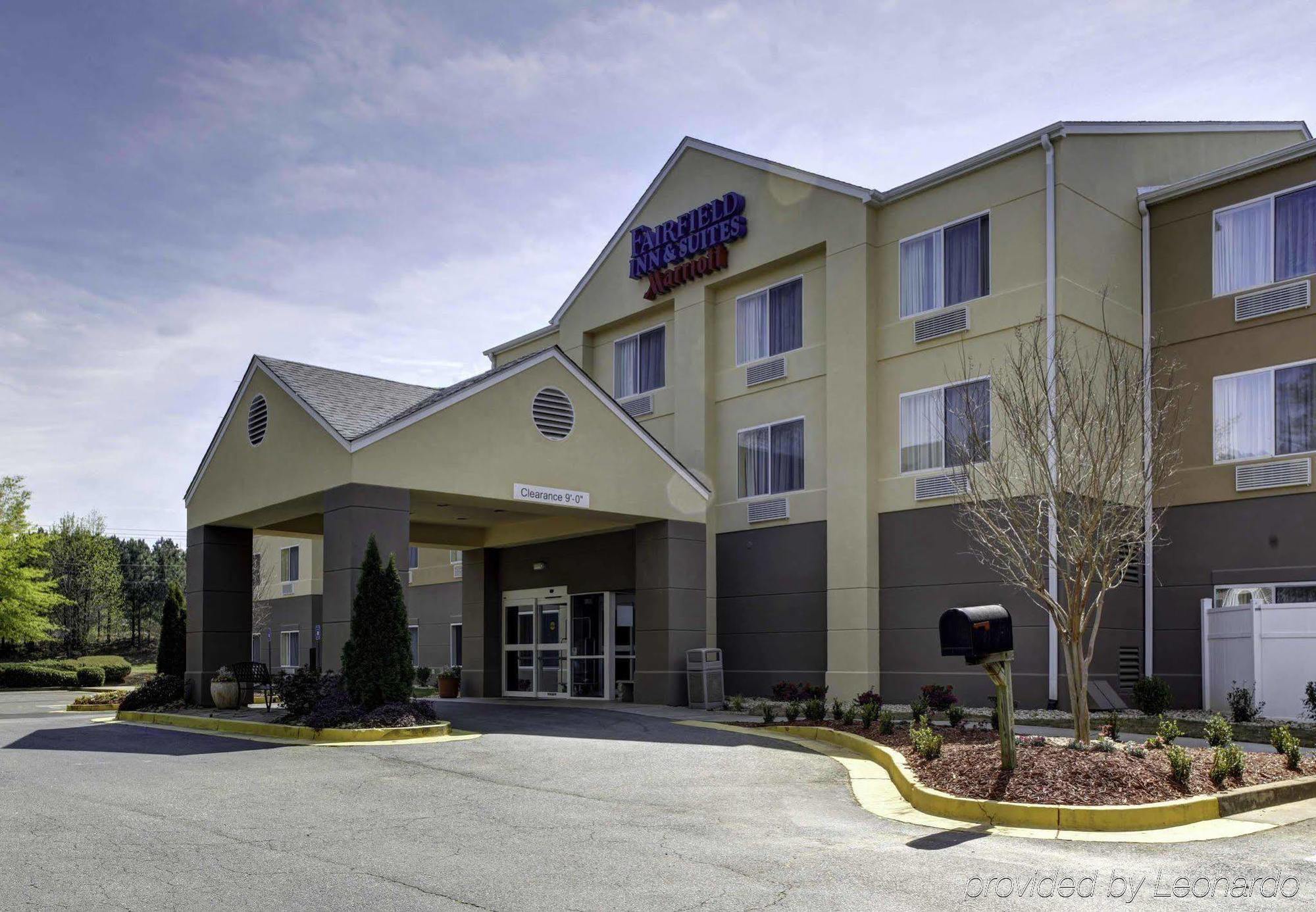 Fairfield Inn And Suites By Marriott Atlanta Suwanee Exterior photo