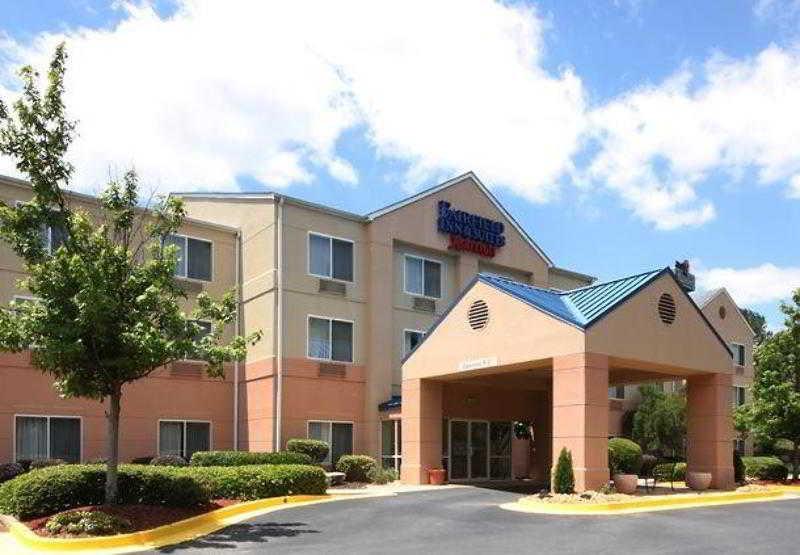 Fairfield Inn And Suites By Marriott Atlanta Suwanee Exterior photo